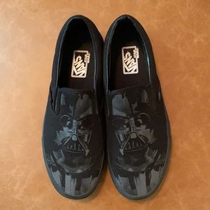 Vans men’s size 8.5  black Darth Vader skate